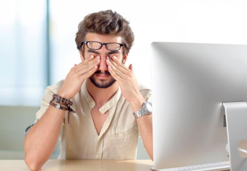 Itchy Eyes: Uncovering the Cause of Eye Discomfort - Dr Chameen Sams
