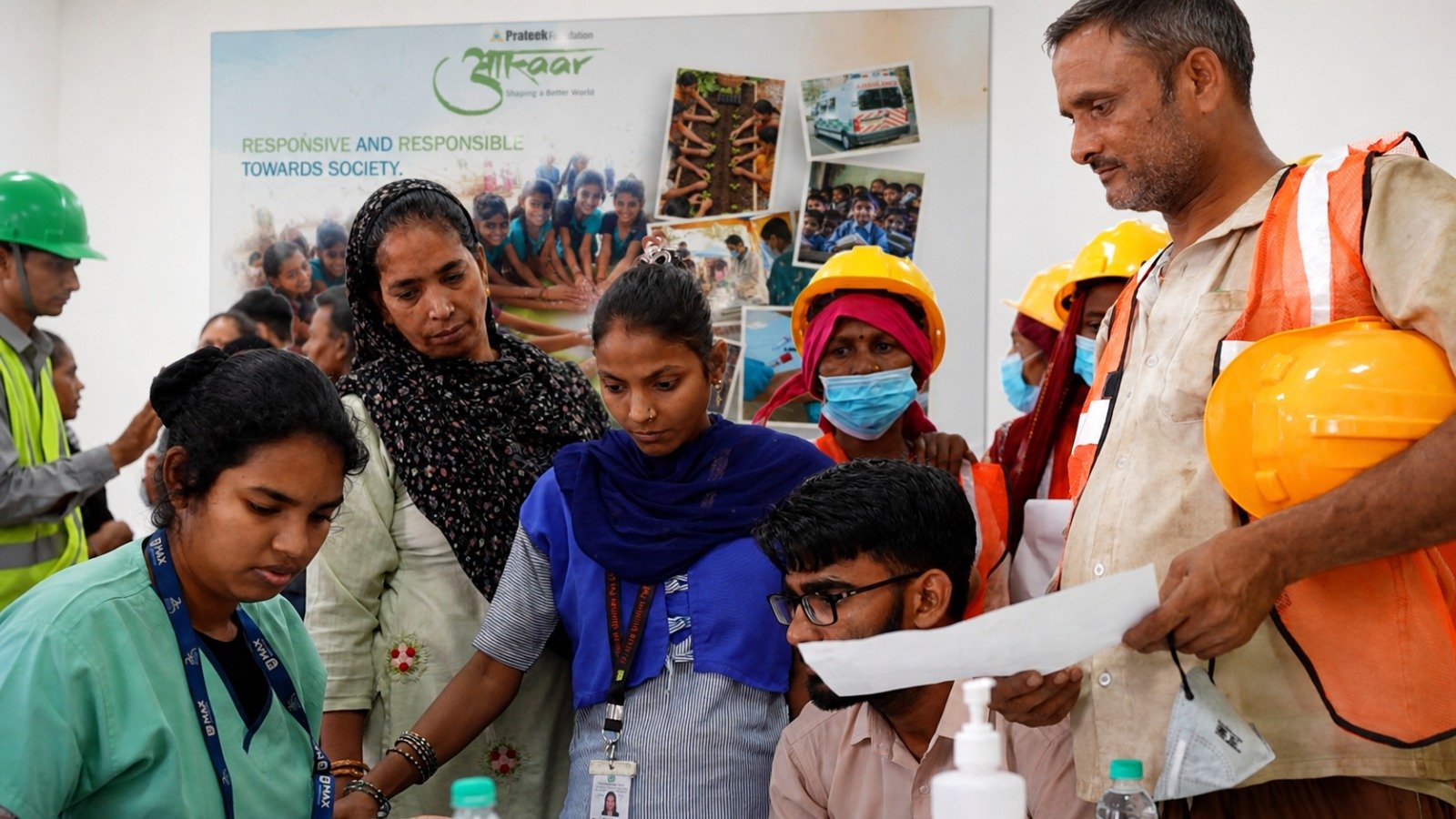 Prateek Group’s Aakaar Foundation Hosts Health Camp for 120+ Workers on Labour Day
